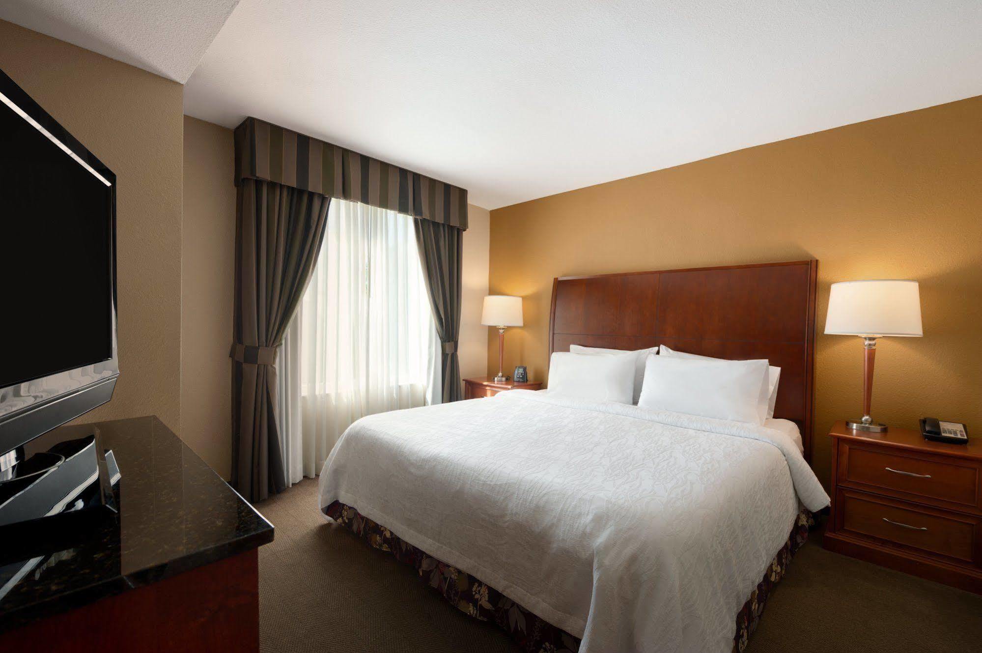 Hilton Garden Inn Houston/The Woodlands Zewnętrze zdjęcie